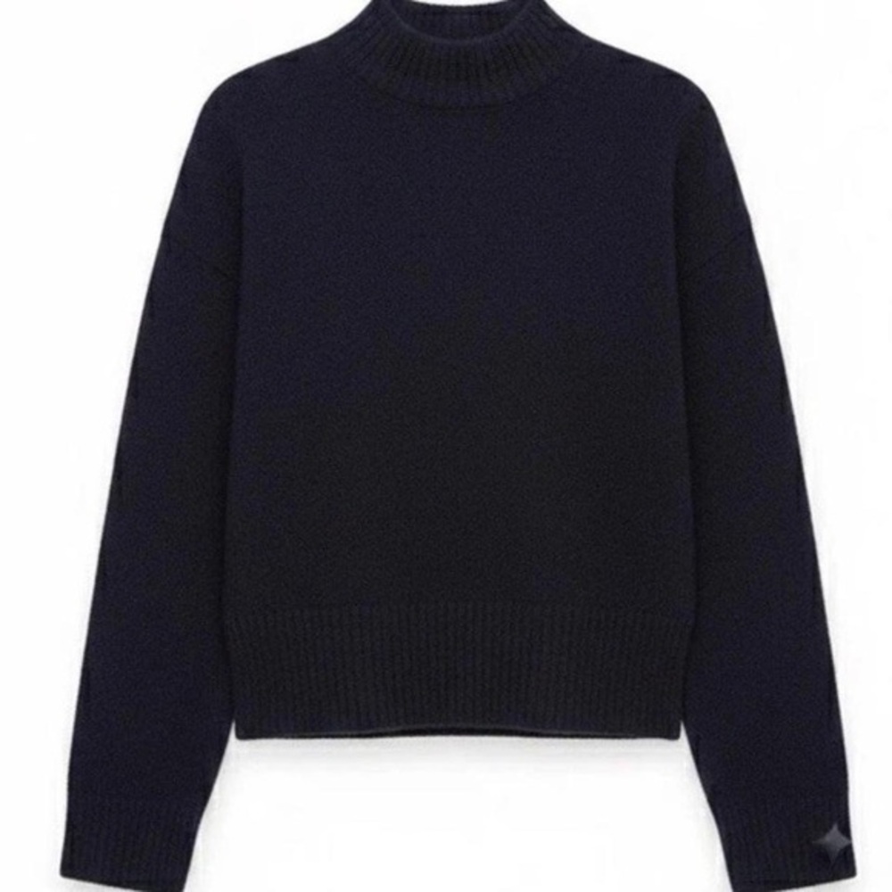 Bundle any 5 Items for $25 & FREE SHIPPING!!! SHEIN Women’s S Black Sweater